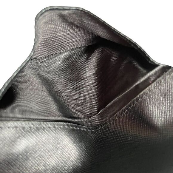 Prada Unisex Black Saffiano Leather Trifold Wallet - Picture 4 of 5
